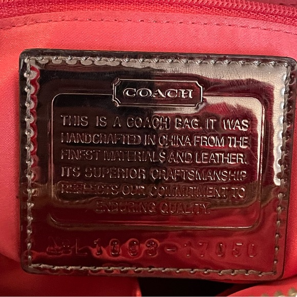 Rare Coach Poppy bag. Has shoulder strap & removable crossbody adjustable strap. - Picture 6 of 6